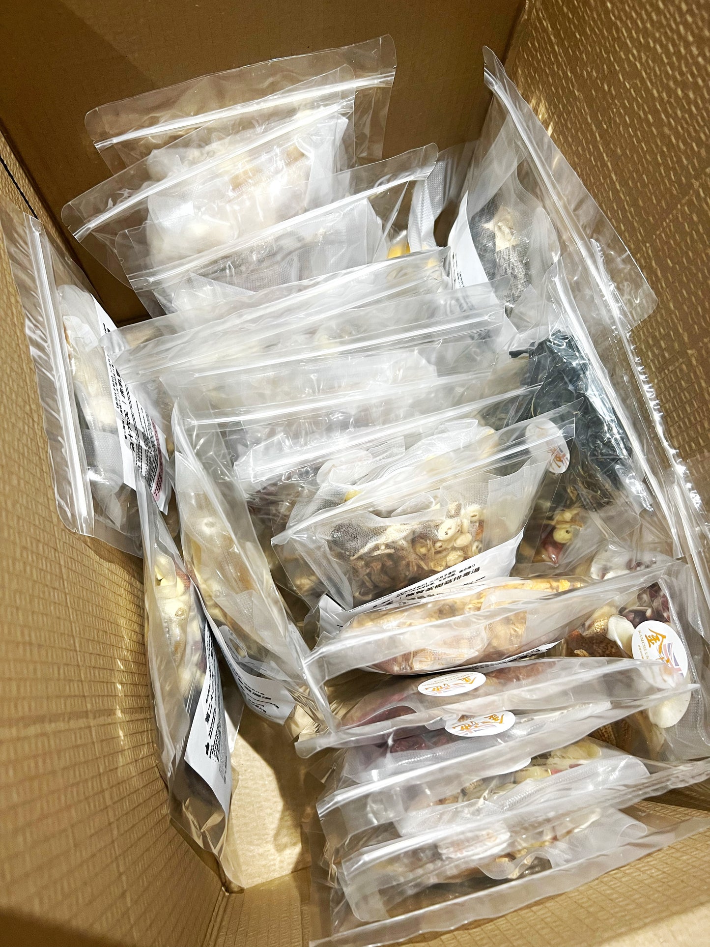 【金池王牌】金池月子湯包(含花膠、燕窩、浦翅等)& 有機四色炒米茶套裝
